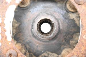 Arctic Cat - 02 Arctic Cat 400 4x4 FIS Rear Right Wheel Hub - Image 3