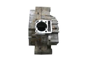 Suzuki - 04 Suzuki LTZ250 Crankcase Center Crank Case Quadsport 250 2x4 - Image 2