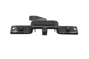Suzuki - 04 Suzuki LTZ250 Battery Plate Strap Quadsport 250 2x4 - Image 1