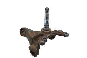 Suzuki - 04 Suzuki LTZ250 Front Left Spindle Knuckle Quadsport 250 2x4 - Image 1