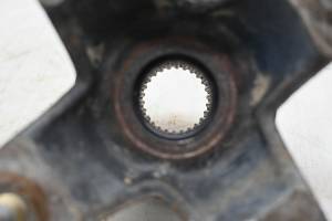 Suzuki - 04 Suzuki LTZ250 Rear Right Wheel Hub Quadsport 250 2x4 - Image 3