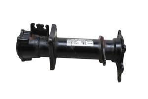 Yamaha - 04 Yamaha Kodiak 400 4x4 Rear Axle Tube Carrier - Image 1
