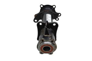 Yamaha - 04 Yamaha Kodiak 400 4x4 Rear Axle Tube Carrier - Image 2