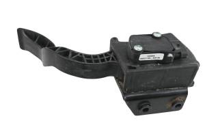 Kawasaki - 24 Kawasaki Teryx KRX 1000 Accelerator Pedal KRF1000 - Image 2