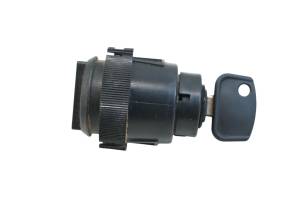 Kubota - 15 Kubota RTV-X900 Key Switch - Image 2