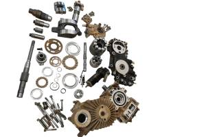 Kubota - 15 Kubota RTV-X900 Hydraulic Pump Assembly Hst - Image 3