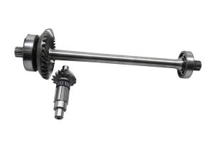 Bombardier - 05 Can-Am Outlander 400 XT 4x4 Transmission Bevel Gears Output Shaft Bombardier - Image 1