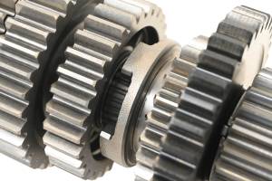 Yamaha - 19 Yamaha YXZ1000R Transmission Drive Axle Shaft & Gears - Image 7
