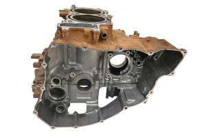 Honda - 20 Honda Talon 1000R Crankcase Center Crank Case & Cylinders - Image 4