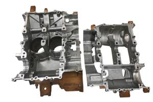 Honda - 20 Honda Talon 1000R Crankcase Center Crank Case & Cylinders - Image 8